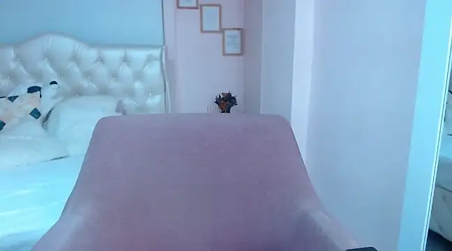 annylouis online show from 31, 1, 2025