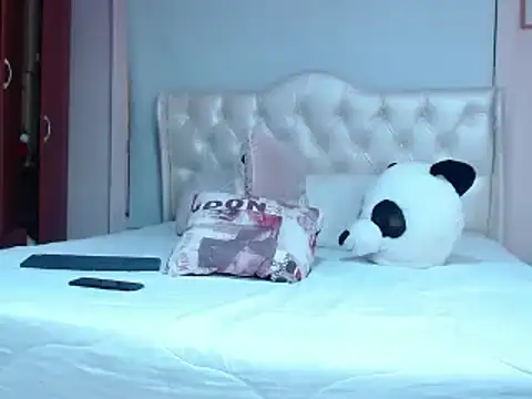 annylouis online show from 13, 2, 2025