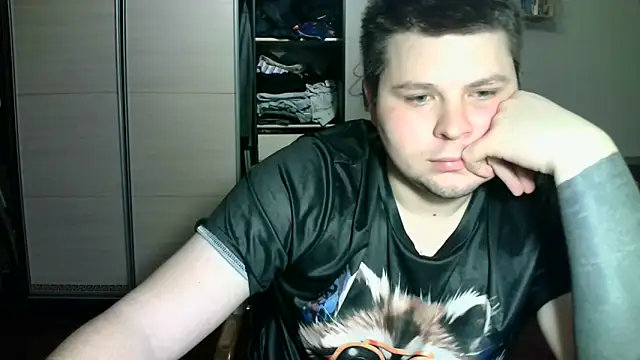 Snapshot of Volshebnik130_ chatting on 6, 3, 2025 Volshebnik130  online show from 6, 3, 2025