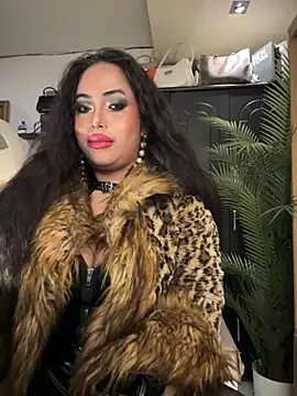 BigDominaMia online show from 2, 3, 2026