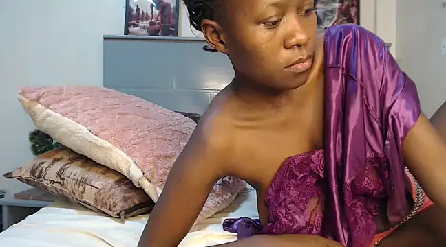 CandyLovesU2 online show from 5, 3, 2025