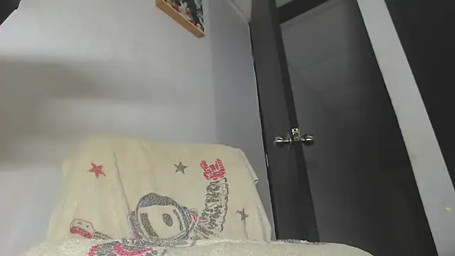 Snapshot of couplepregnantdick20 chatting on 5, 11, 2025 couplepregnantdick20 online show from 5, 11, 2025