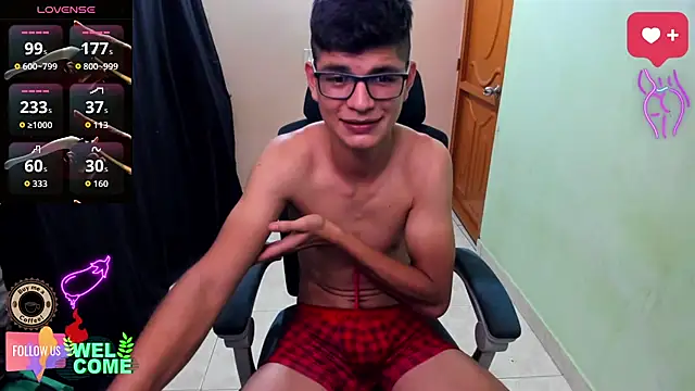 Snapshot of GoldenProject chatting on 16, 12, 2025 GoldenProject online show from 16, 12, 2025