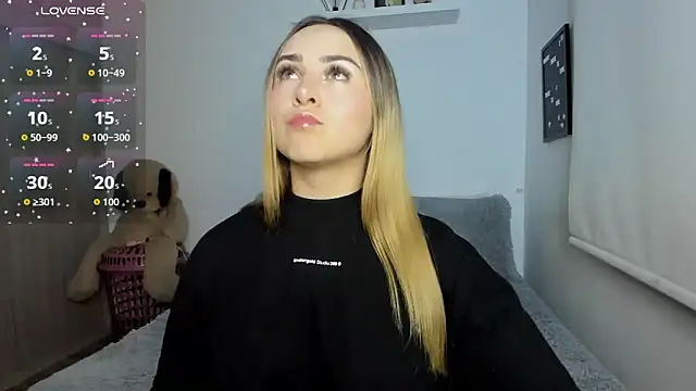 Snapshot of sophi_mooreno chatting on 16, 12, 2025 sophi mooreno online show from 16, 12, 2025