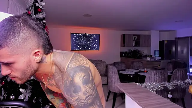 Snapshot of Frank_Farrell chatting on 10, 1, 2025 Frank Farrell online show from 10, 1, 2025