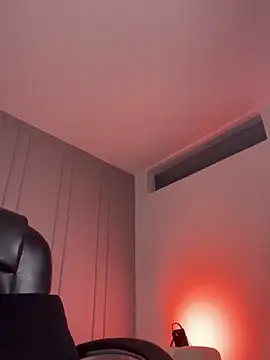 Snapshot of Frank_Farrell chatting on 10, 11, 2025 Frank Farrell online show from 10, 11, 2025