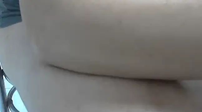 Snapshot of oliveira3tt chatting on 11, 2, 2025 oliveira3tt online show from 11, 2, 2025