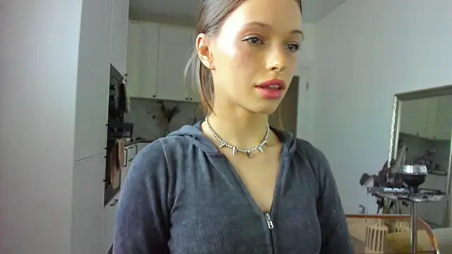 Kossie  online show from 13, 2, 2025