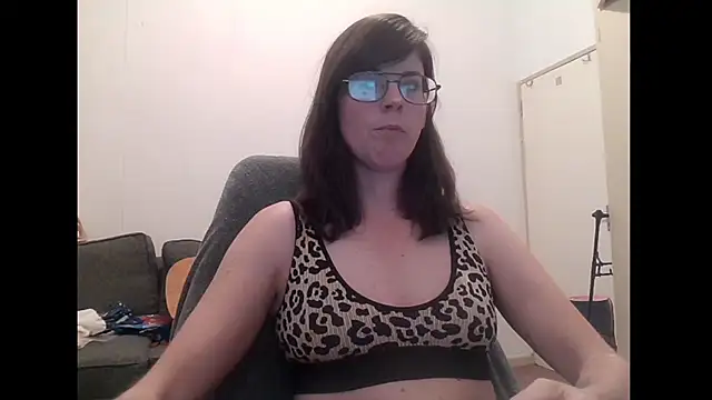 SavannaGirly online show from 12, 1, 2026