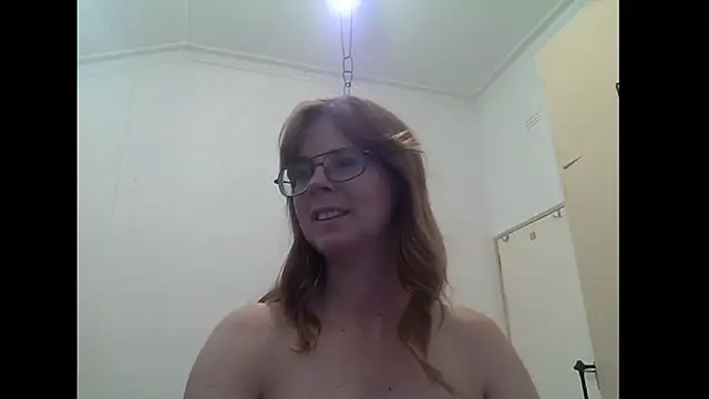 SavannaGirly online show from 20, 7, 2026