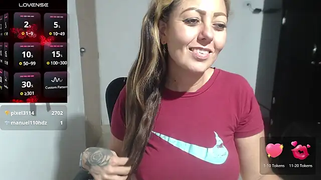 Snapshot of elizabeth_clint chatting on 14, 3, 2025 elizabeth clint online show from 14, 3, 2025