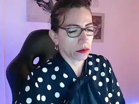 Chayla Ruiz online show from 21, 1, 2025