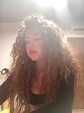 CurlyElisa online show from 4, 4, 2026