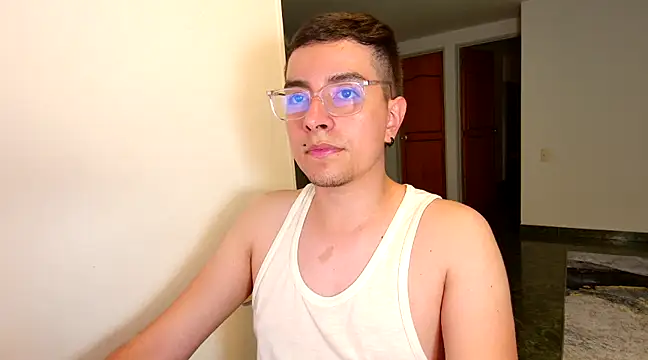 Snapshot of Jhoan_saenz chatting on 20, 3, 2025 Jhoan saenz online show from 20, 3, 2025