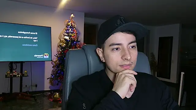 Snapshot of Jhoan_saenz chatting on 29, 11, 2025 Jhoan saenz online show from 29, 11, 2025