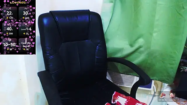 Alliayah Hollyx online show from 21, 12, 2025