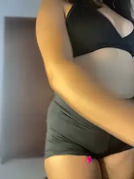 Snapshot of jailyncam_ chatting on 14, 2, 2025 jailyncam online show from 14, 2, 2025
