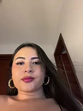 Snapshot of jailyncam_ chatting on 5, 3, 2025 jailyncam online show from 5, 3, 2025