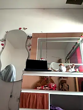 Snapshot of jailyncam_ chatting on 4, 12, 2025 jailyncam online show from 4, 12, 2025