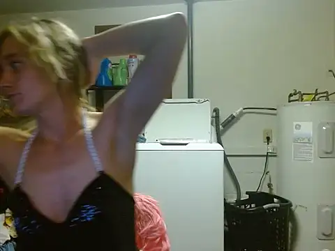 missymilf online show from 12, 10, 2025