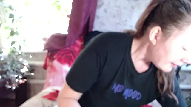 EmilyDoth online show from 4, 8, 2026