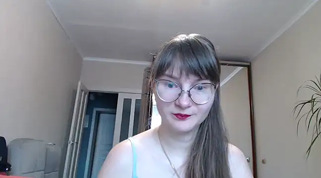 Snapshot of KiraGoldens chatting on 19, 3, 2025 KiraGoldens online show from 19, 3, 2025