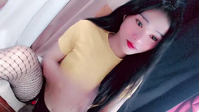 amomentoflust69 online show from 23, 2, 2026