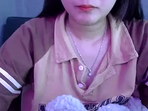 Bee 2k online show from 17, 1, 2025