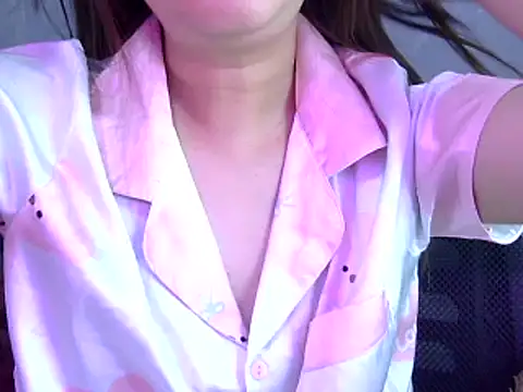 Bee 2k online show from 9, 3, 2025