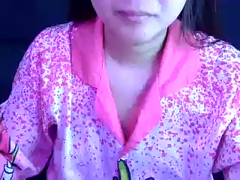 Bee 2k online show from 30, 9, 2025