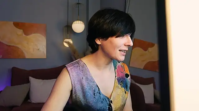LorenDaze online show from 19, 5, 2026
