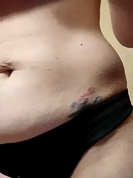 eatmeplease44 online show from 15, 2, 2025