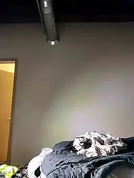 eatmeplease44 online show from 22, 2, 2025