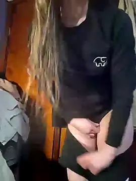 eatmeplease44 online show from 13, 3, 2025