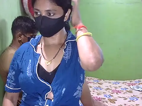 Snapshot of Indian_Horny_Wife chatting on 23, 5, 2026 Indian Horny Wife online show from 23, 5, 2026