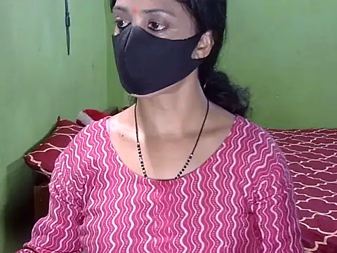 Snapshot of Indian_Horny_Wife chatting on 13, 7, 2026 Indian Horny Wife online show from 13, 7, 2026