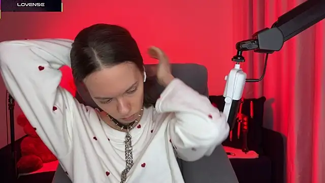 DivineBite online show from 1, 11, 2025