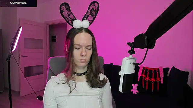 DivineBite online show from 23, 2, 2026