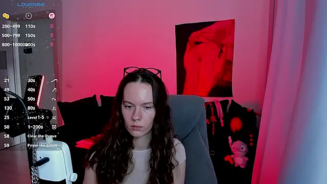 DivineBite online show from 28, 7, 2026