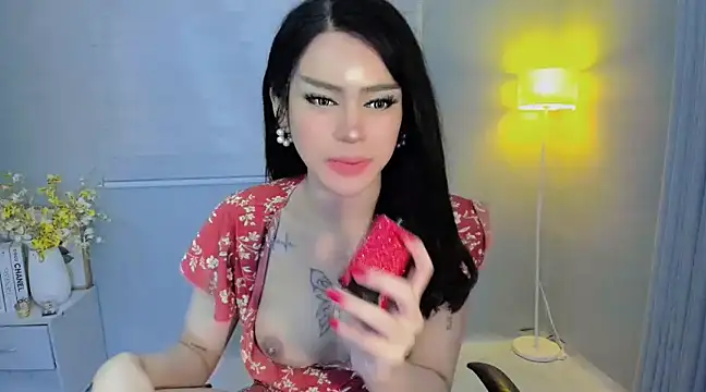 Patricia fox online show from 6, 12, 2024