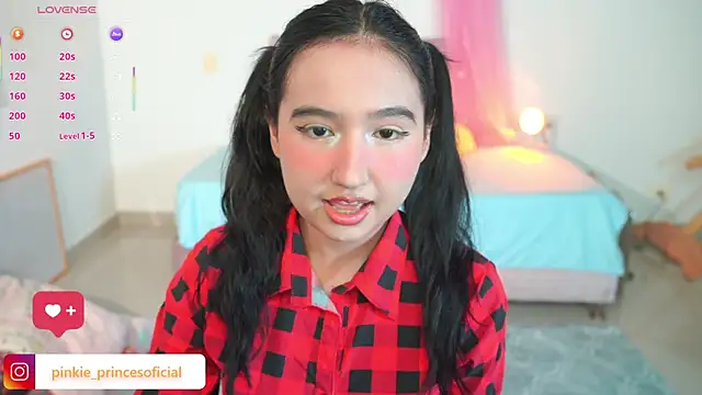 Snapshot of Pinkie_Princes chatting on 26, 4, 2026 Pinkie Princes online show from 26, 4, 2026