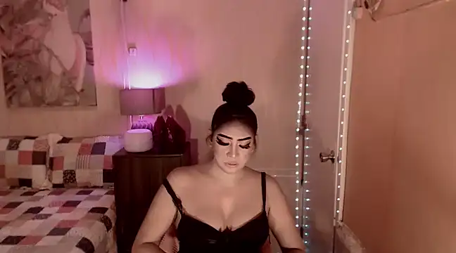 Snapshot of Biancafoxie chatting on 12, 1, 2025 Biancafoxie online show from 12, 1, 2025