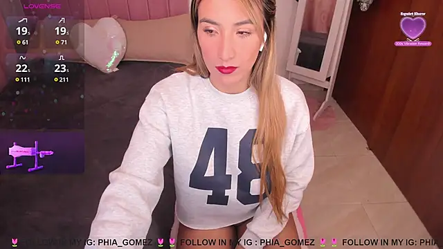 Snapshot of whitneyhot chatting on 20, 1, 2025 whitneyhot online show from 20, 1, 2025