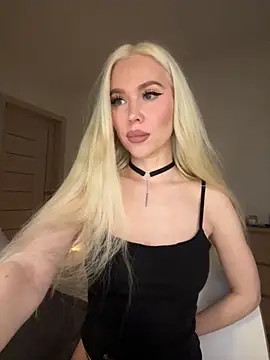 xDinnax online show from 5, 11, 2025