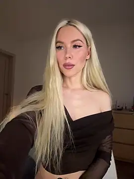 xDinnax online show from 25, 11, 2025