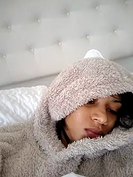 Snapshot of Leaberry chatting on 19, 9, 2025 Leaberry online show from 19, 9, 2025