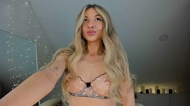 Maya Goddess online show from 4, 4, 2026