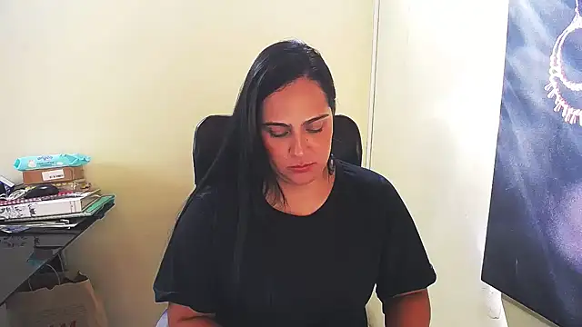 Snapshot of kendall_52 chatting on 16, 1, 2025 kendall 52 online show from 16, 1, 2025