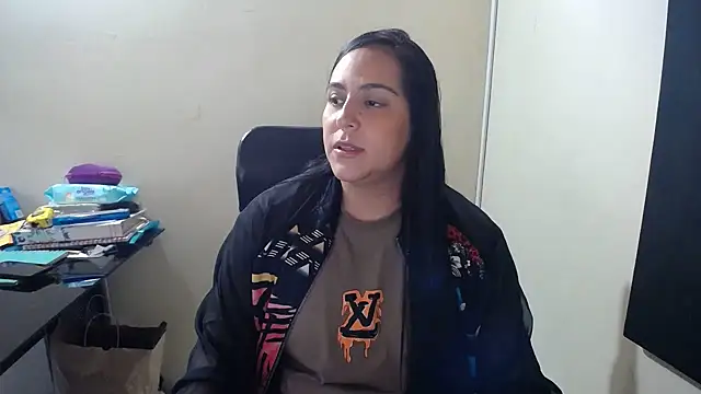 Snapshot of kendall_52 chatting on 12, 2, 2025 kendall 52 online show from 12, 2, 2025