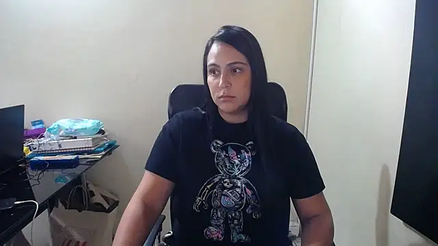 Snapshot of kendall_52 chatting on 18, 2, 2025 kendall 52 online show from 18, 2, 2025